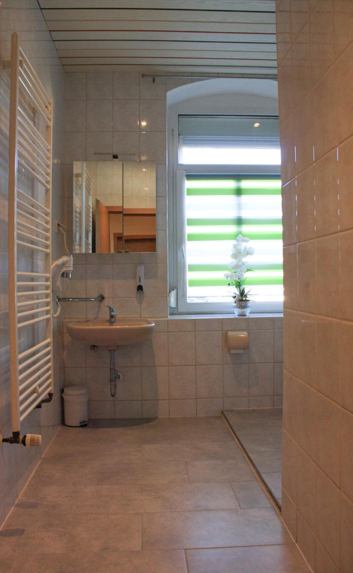 Zur Deutschen Eiche - Fruehstueckspension Und Ferienwohnungen Grossschoenau Room photo
