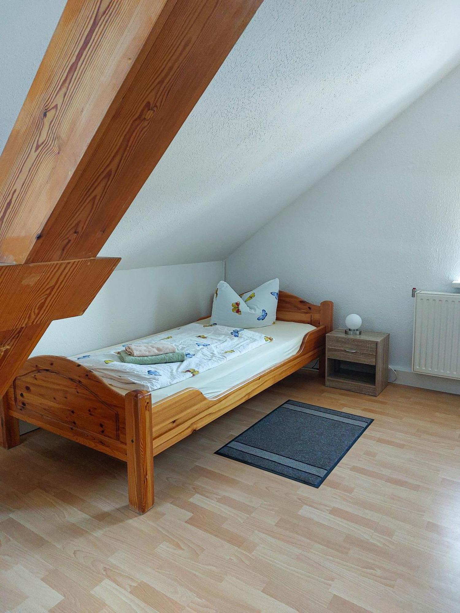 Zur Deutschen Eiche - Fruehstueckspension Und Ferienwohnungen Grossschoenau Room photo